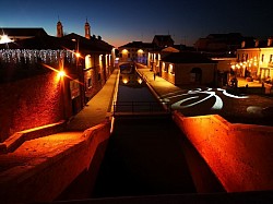 Comacchio by night